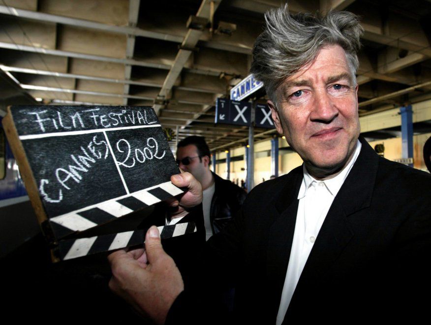 david-lynch-hollywood-omaggia-regista-scomparsa-messaggi-v3-772046