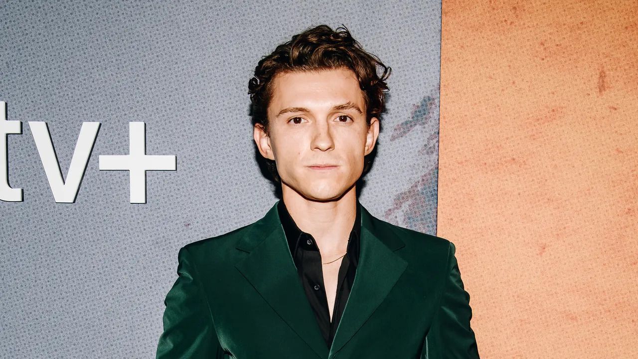 tom-holland-fermato-rissa-supermercato-mi-riconosciuto-v3-768483